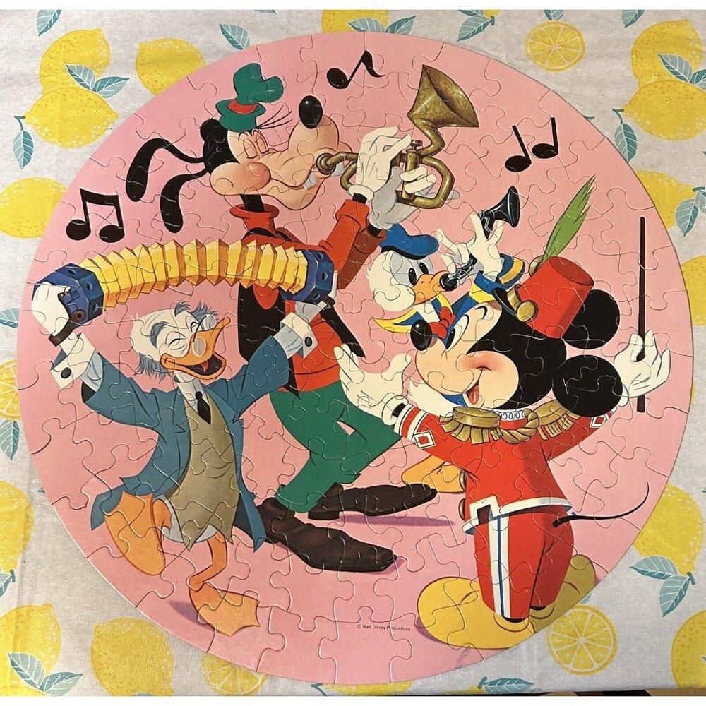 Junior Guild Disney 20 Inch Puzzle Band Mickey Mouse Goofy Round Puzzle C37